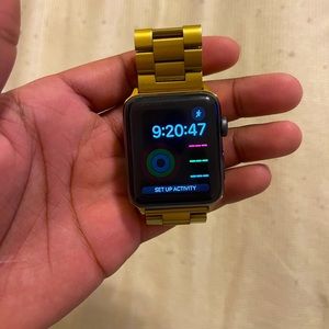 Apple Watch Series 4 (40 mm)